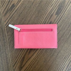 Halogen wallet